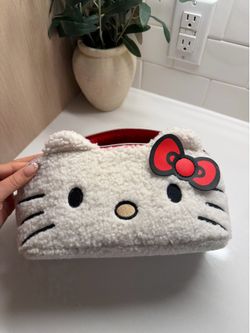 Hello Kitty Makeup Bag