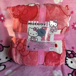 Hello Kitty Twin Bow Blanket