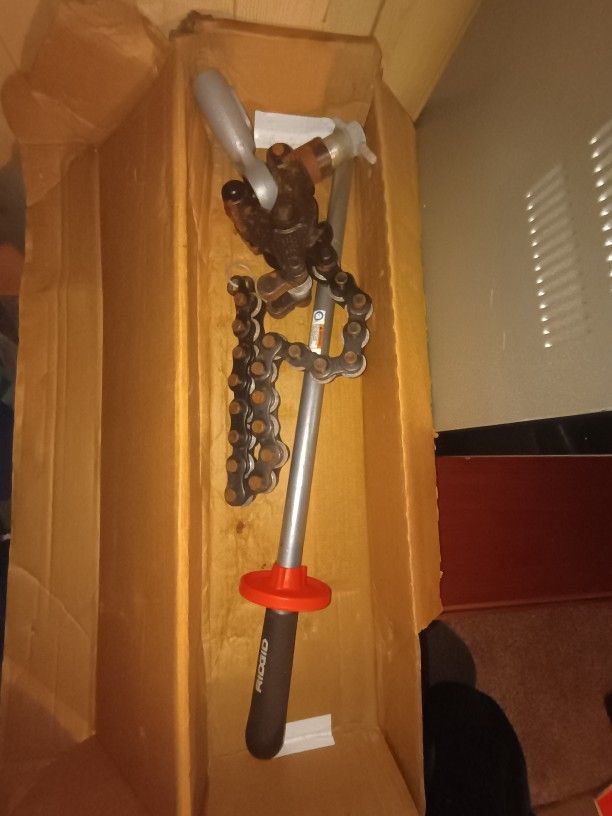 "Ridgid" Soil Pipe Cutter Iron Pipe/Clay Pipe/Cast Iron/Plumbing Tool And Other Needs It Can Meet