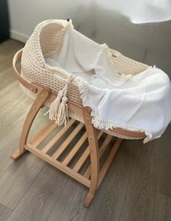 Crochet Moses Baskets – Handmade