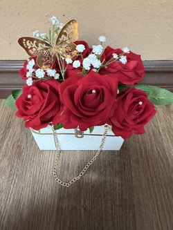 Mother’s Day eternal roses purse