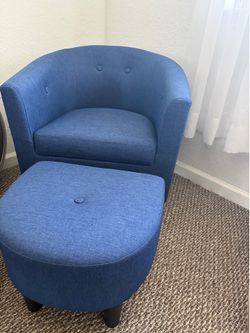 Sofa blue