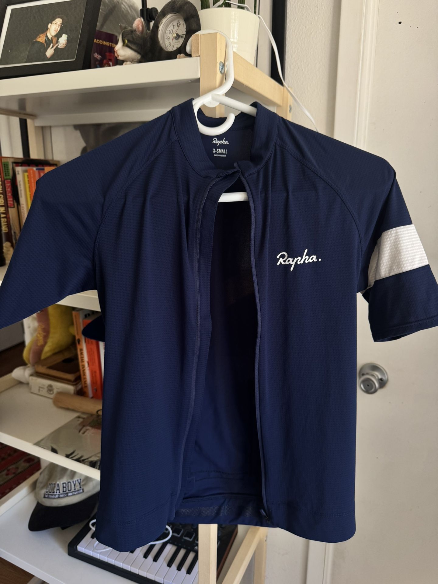 Women’s Rapha Cycling Kit (Bibs, Core Jersey and Gilet)