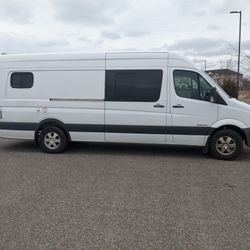 2008 Dodge Sprinter 2500 Campervan