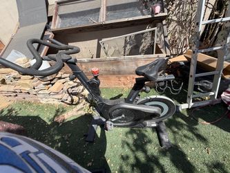 Free exercise bike