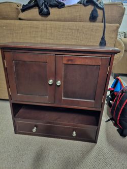 Storage cabinet