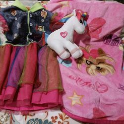 JOJO SIWA DRESS (4/5) BLANKET, PLUSHIE