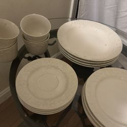 Dish Set