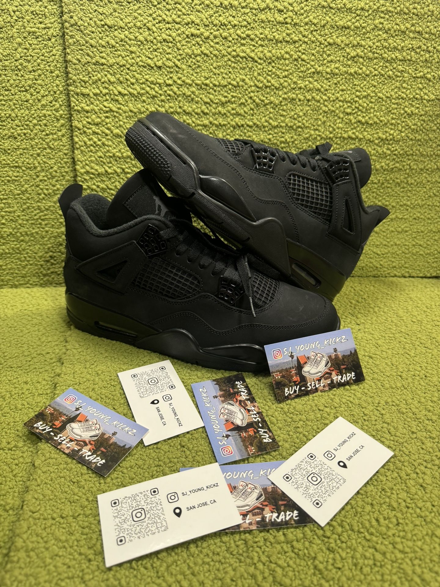 Jordan 4 Black Cats Size 10M