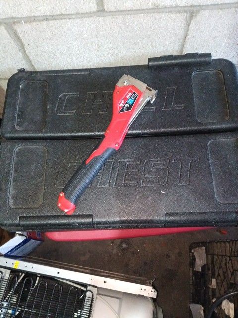 Milwaukee Hammer Tracker Used