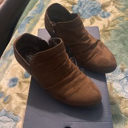 Bass Boots