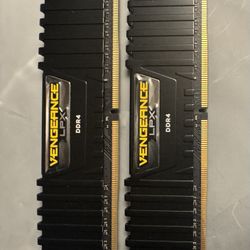 CORSAIR Vengeance LPX DDR4 RAM 32GB (2x16GB) 