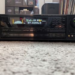 Sony STR-AV1020 (Please Read Description)