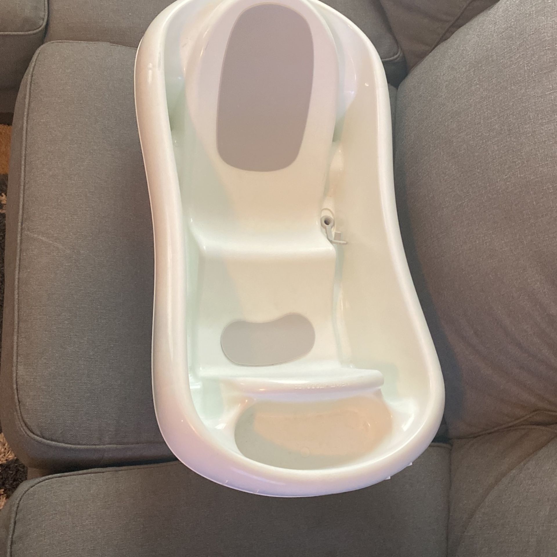 Infant/Toddler Bath tub