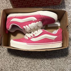 Pink Knu School Vans
