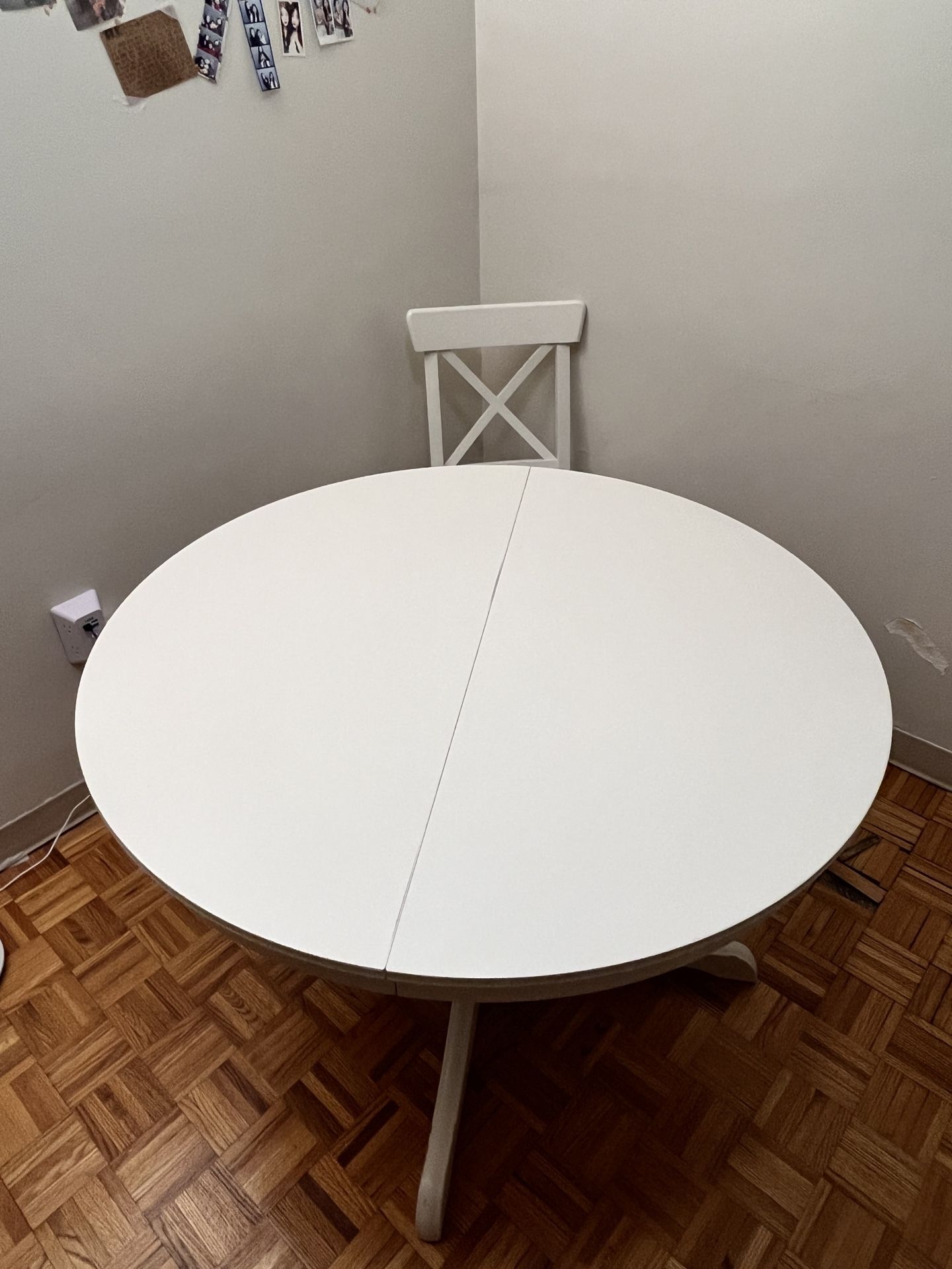 Ikea Extendable Table (Ingatorp)-white
