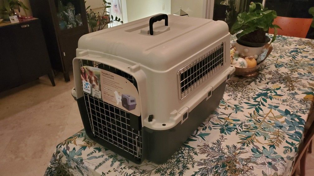 Essentials Portable Dog Crate - Medium