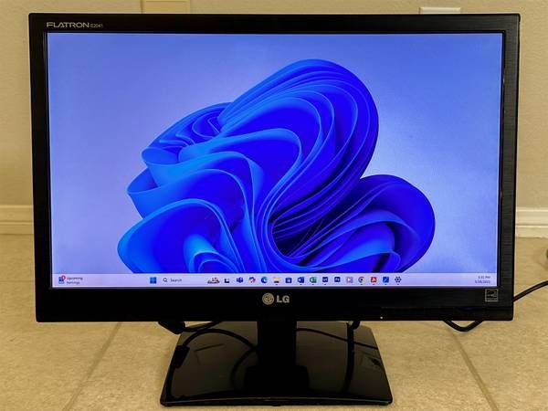 LG Flatron E2041 20-Inch LED Monitor
