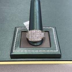 10k 2ct natural diamonds Size 11.25 can be resized $1999