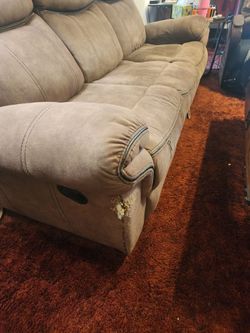 Reclining couch--free