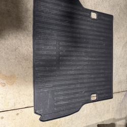 Toyota Land  Cruiser all  weather trunk mat