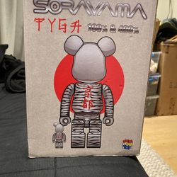 Sorayama Tyga 100 & 400% Bearbrick