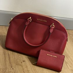 Michael Kors Leather Bag and Wallet (Red)- Both for $68  Bag - Used once Wallet - New  Whitestone/Flushing, Queens or Downtown Manhattan pickup Cash o