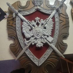Vintage Coat Of Arms Decor Pair