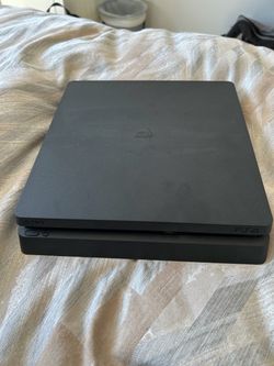 Sony PS4 Console