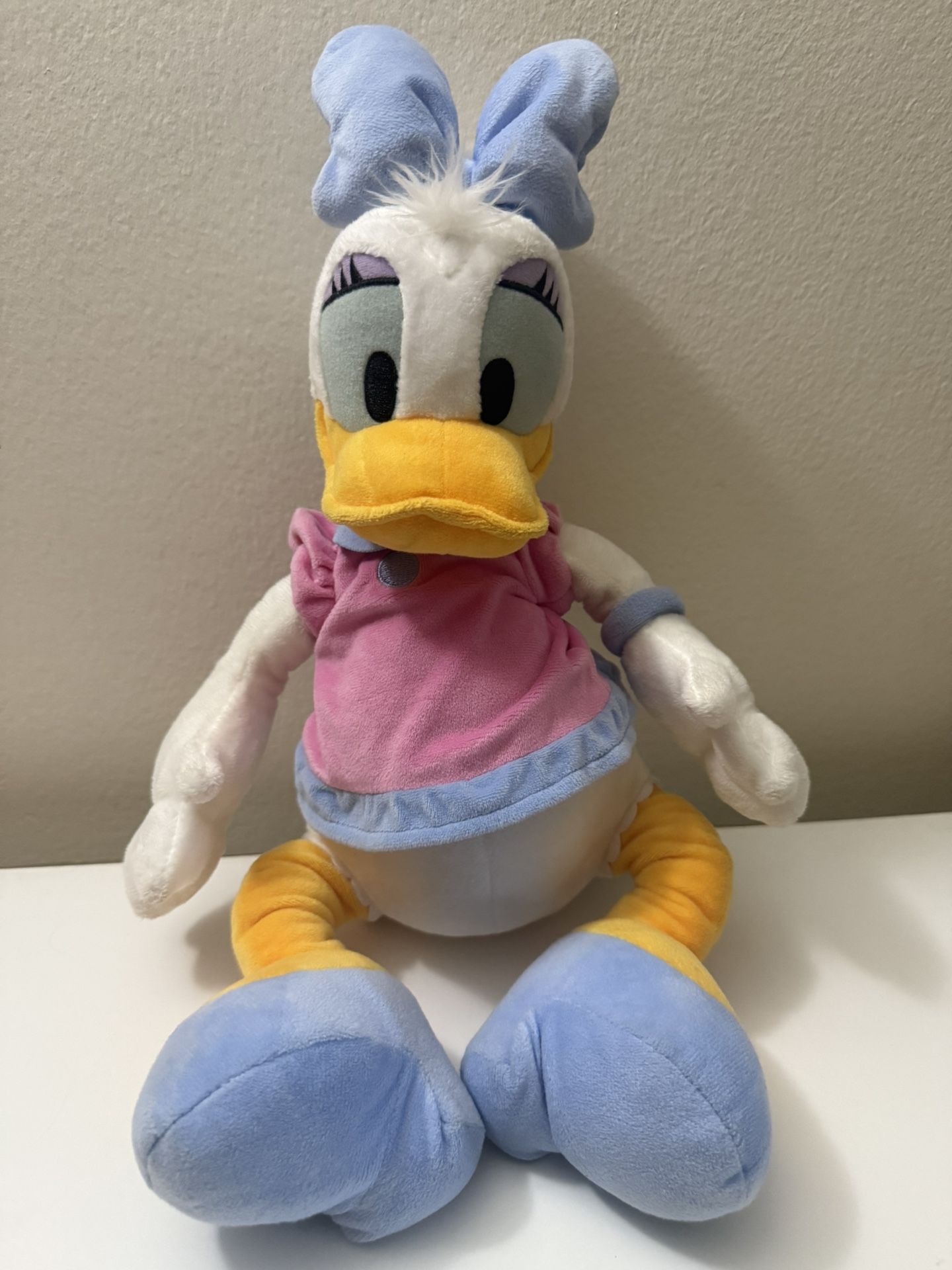 Plushie Daisy Character