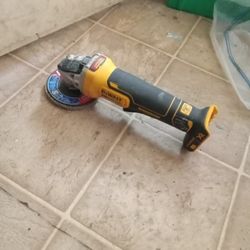 Dewalt DCG413 4 1/2" Grinder 20v Brushless Type 1 