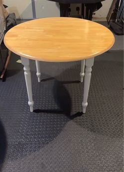 Round Wood Table with White Legs