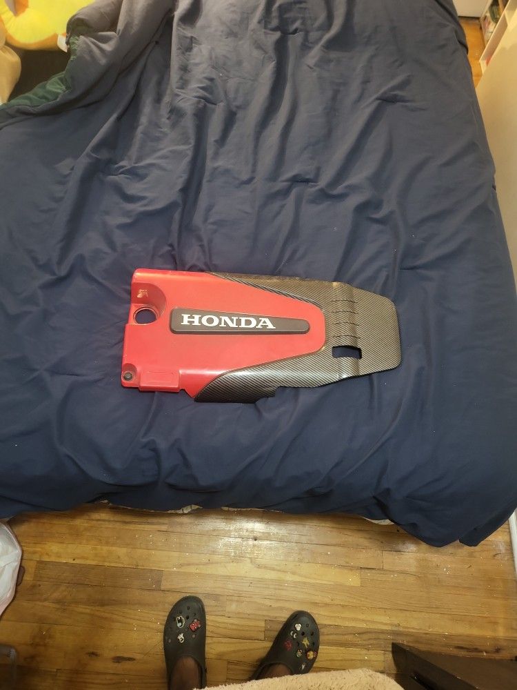 1.5t/ 2.0t Carbon Engine Cover