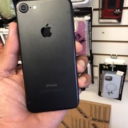 iPhone 7 Unlocked Any Carrier 128 gigs 