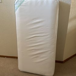 baby mattress 