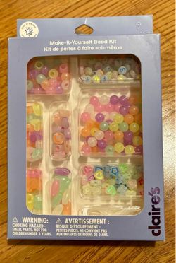 Claire’s glow in the dark make it yourself bead kit bracelets necklaces purse charms