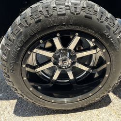 6 Lugs 