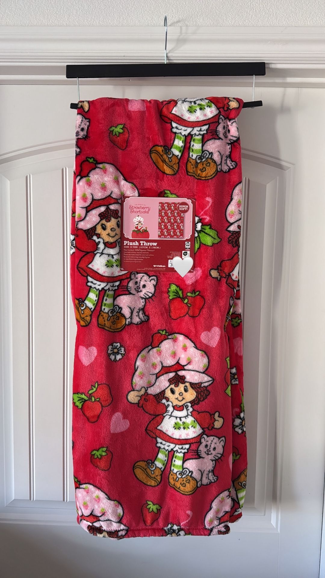 New Strawberry Shortcake Throw Blanket