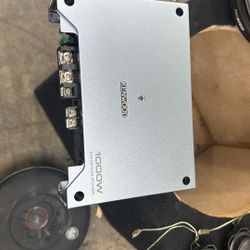 Kenwood Amp