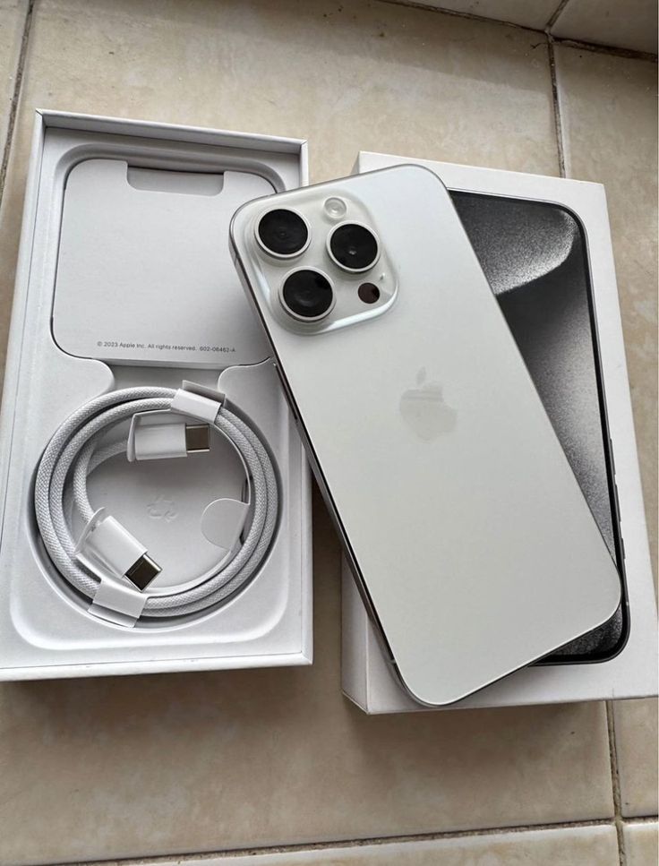 Apple IPhone 15 Pro 128gb  Unlocked, FREE Smartwach/ Headphones. Pay $1 Today Rest in payments. NO CREDIT NEEDED FINANCING