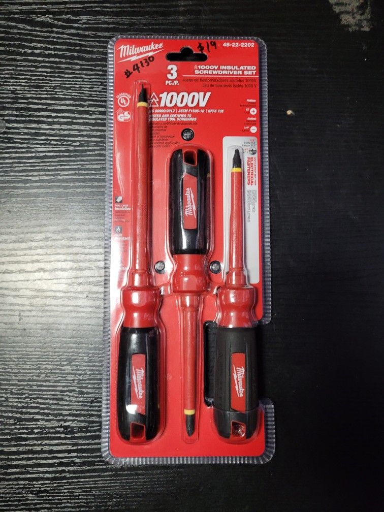 Milwaukee 1000Volt Insulated Screwdriver Set (3Piece) for Sale in Montebello, CA OfferUp