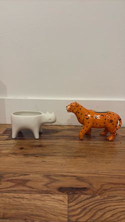 Ceramic Cat Flower Pot, 6” long