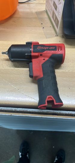 Snap-on 1/4 Impact Wrench (CT825)
