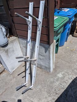 Free Cantilever shelves