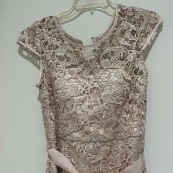 ADRIANNA PAPELL GOWN