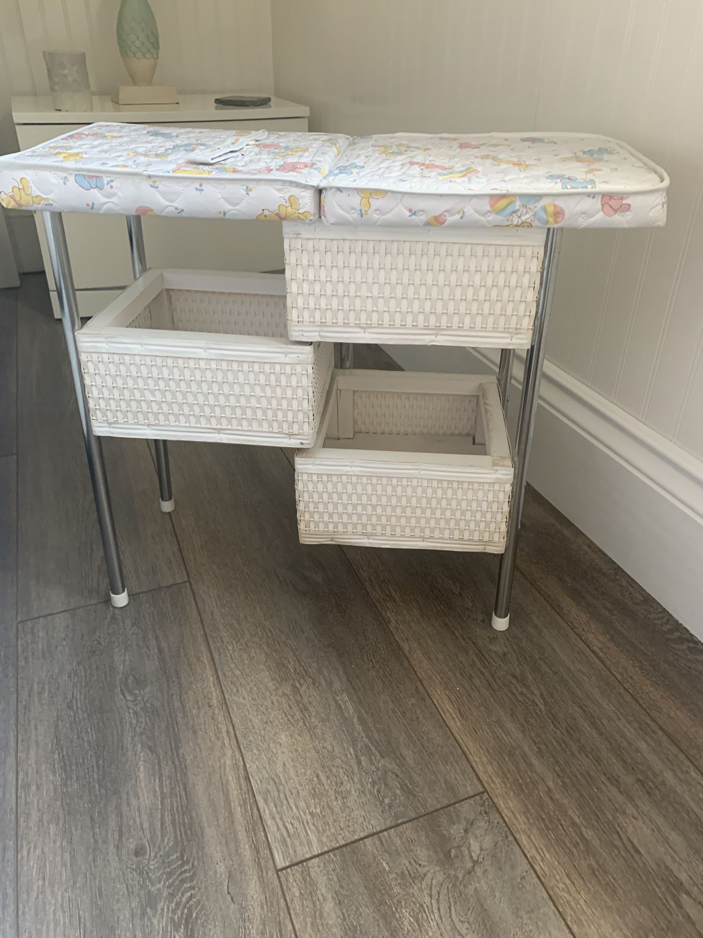 Mesa De Cambiar De Muñecas