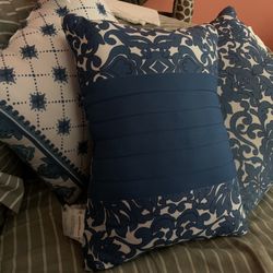 3 Accent Pillows