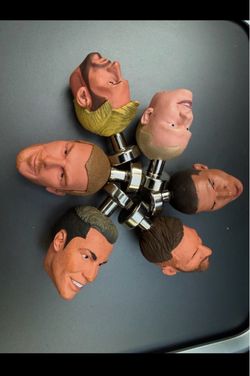 Tesla FSD head statue toy