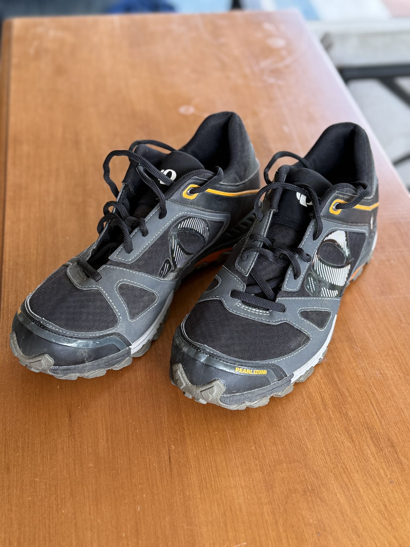 Pearl Izumi Bike shoes