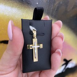 14k CROSS CHARM 